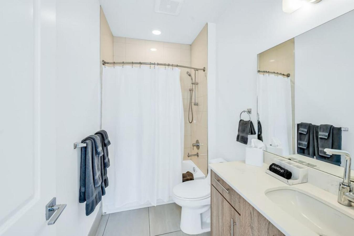 Lilly At Aviara Lake Worth Lake Worth Beach Exterior foto